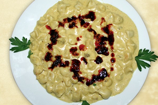 Fesleğenli Mantı